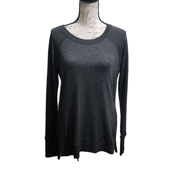 Yogalicious Ladies Soft Gray Sweatshirt With Thumb Holes- Size Small - Picture 1 of 5